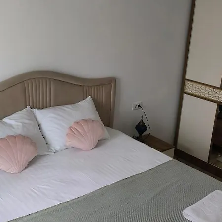 Sea&lake Apartment Mamaia